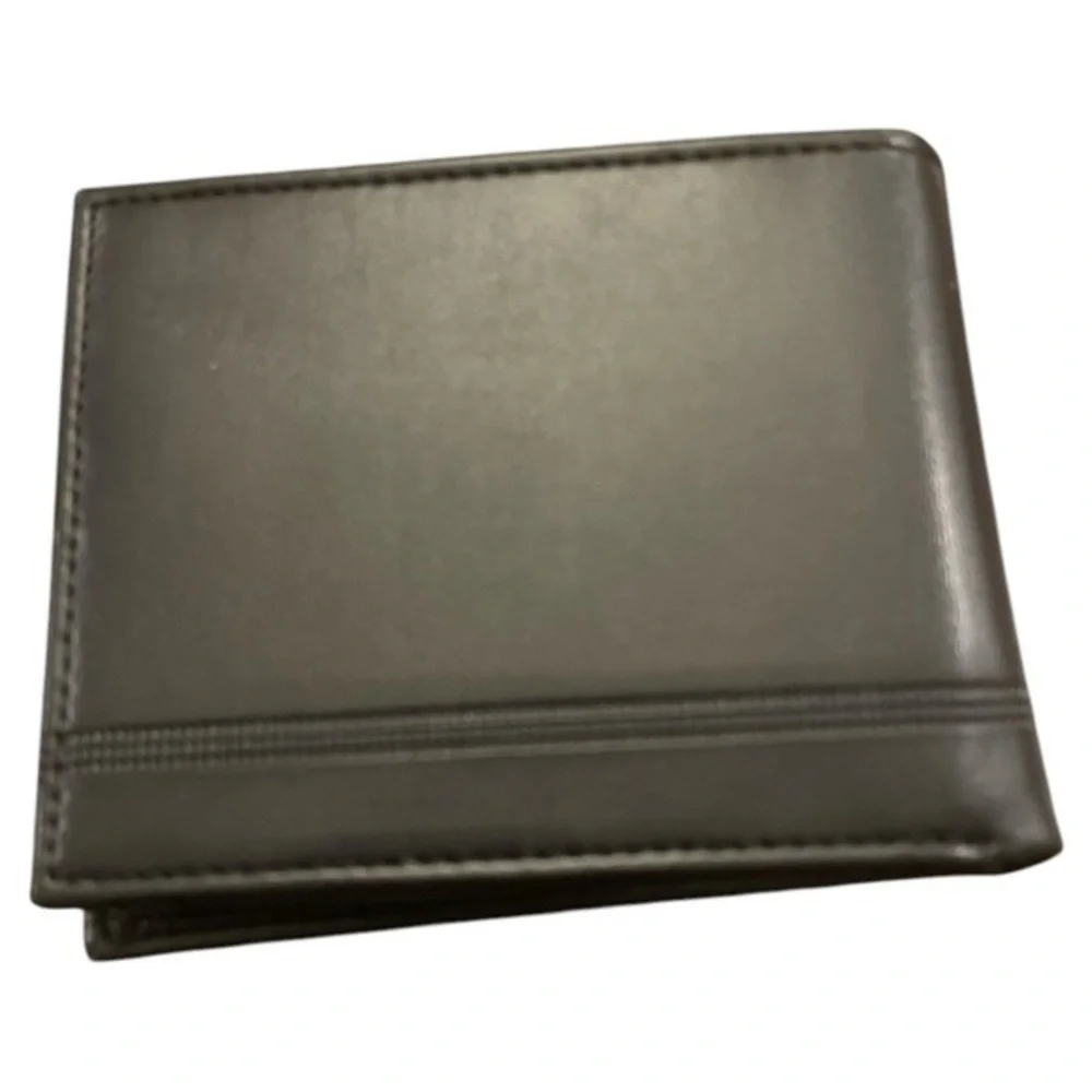 Perry Ellis‎ NWT Men’s Black RFID Bifold Passkey Wallet